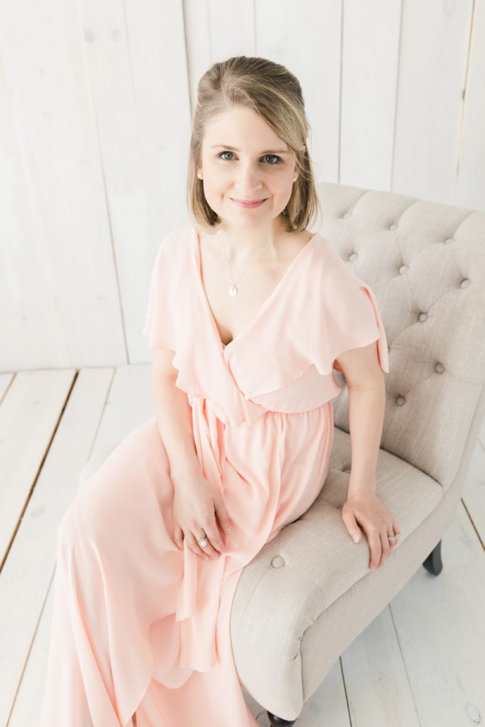 Boudoir Maternity Photos Near Me A Tasteful and Intimate